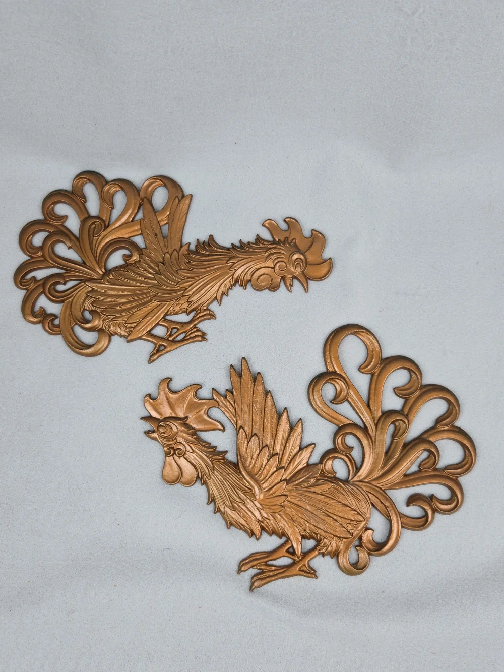 Vintage Copper Tone Metal Rooster Wall Plaques Pair MCM Farmhouse Decor
